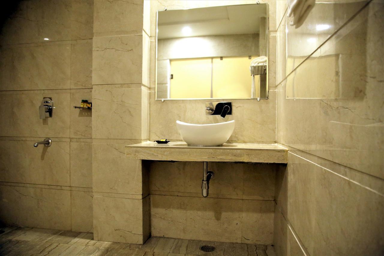 Sallow Royal Suites Αμριτσάρ Εξωτερικό φωτογραφία