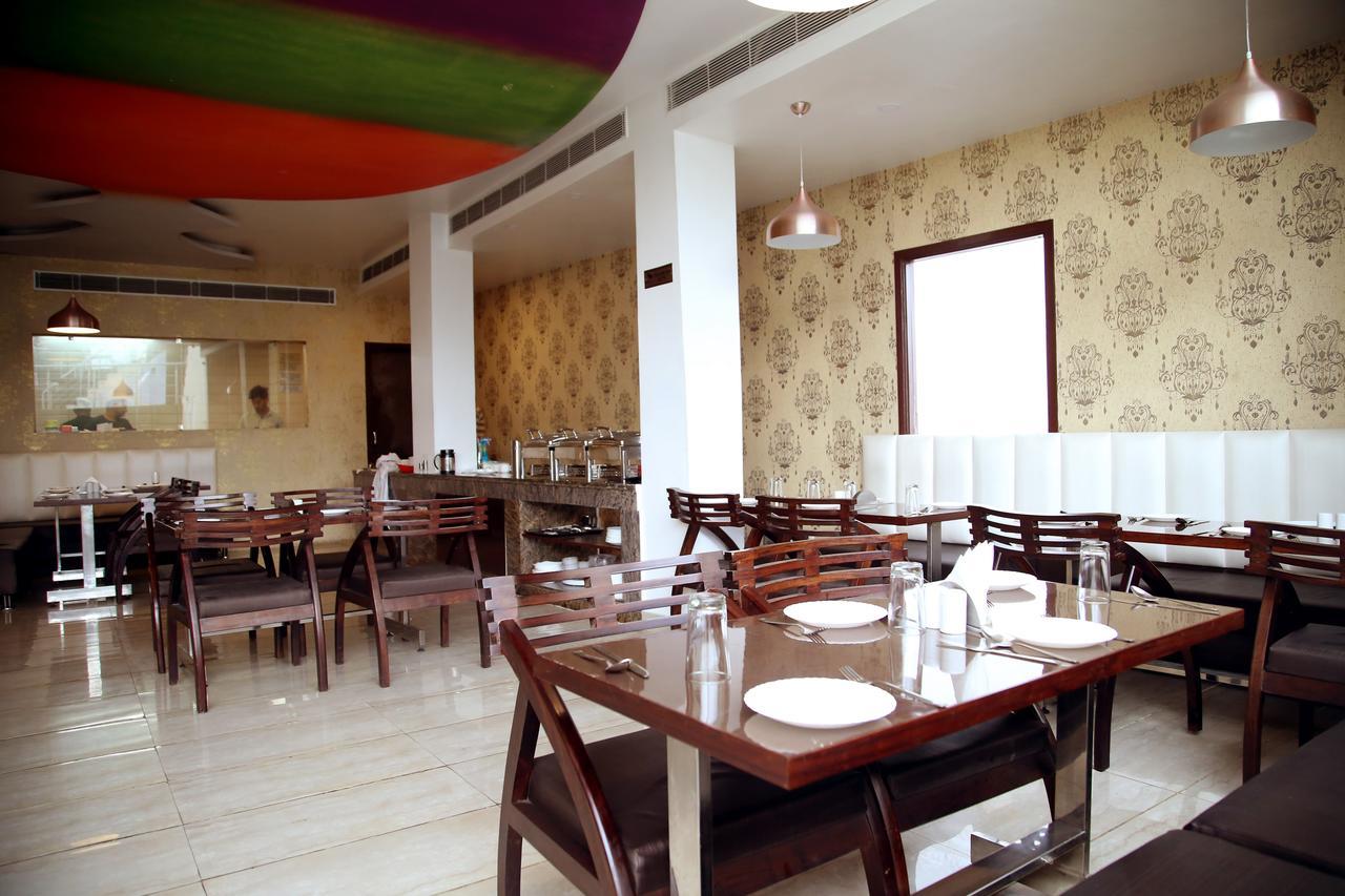 Sallow Royal Suites Αμριτσάρ Εξωτερικό φωτογραφία